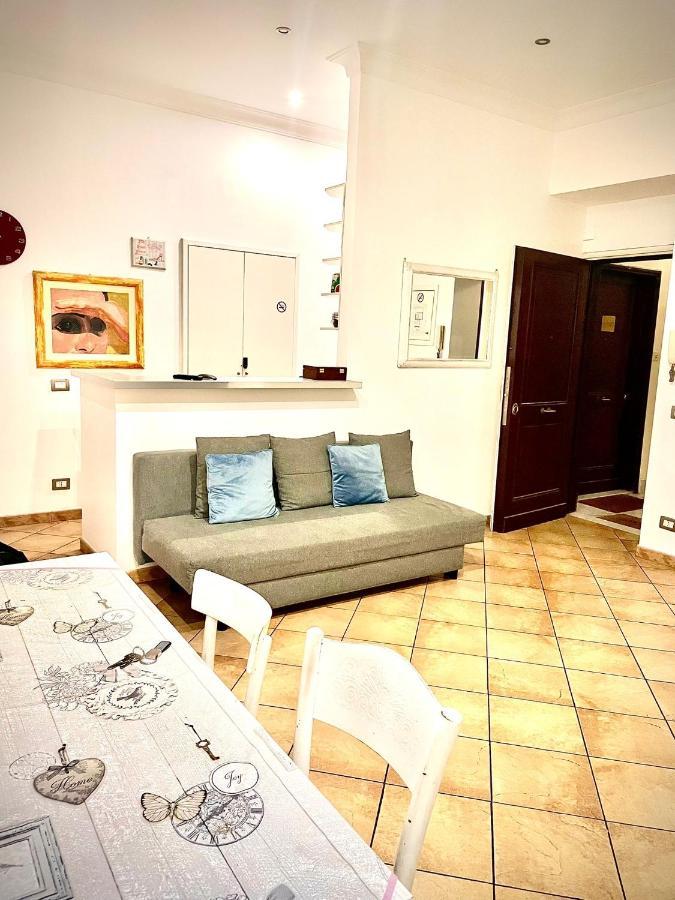 Apartamento All Colosseo *